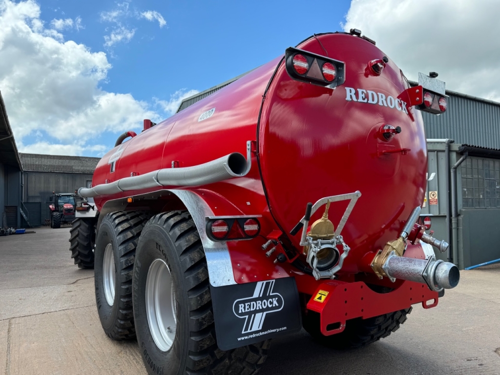 Redrock 4,000 Gallon tanker