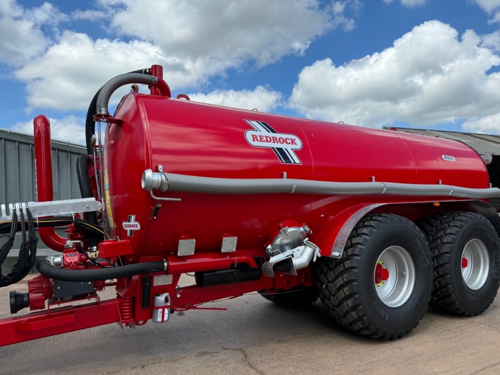 Redrock 4,000 Gallon tanker