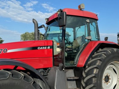 Case MX 170