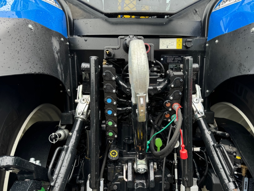 New Holland T6.180