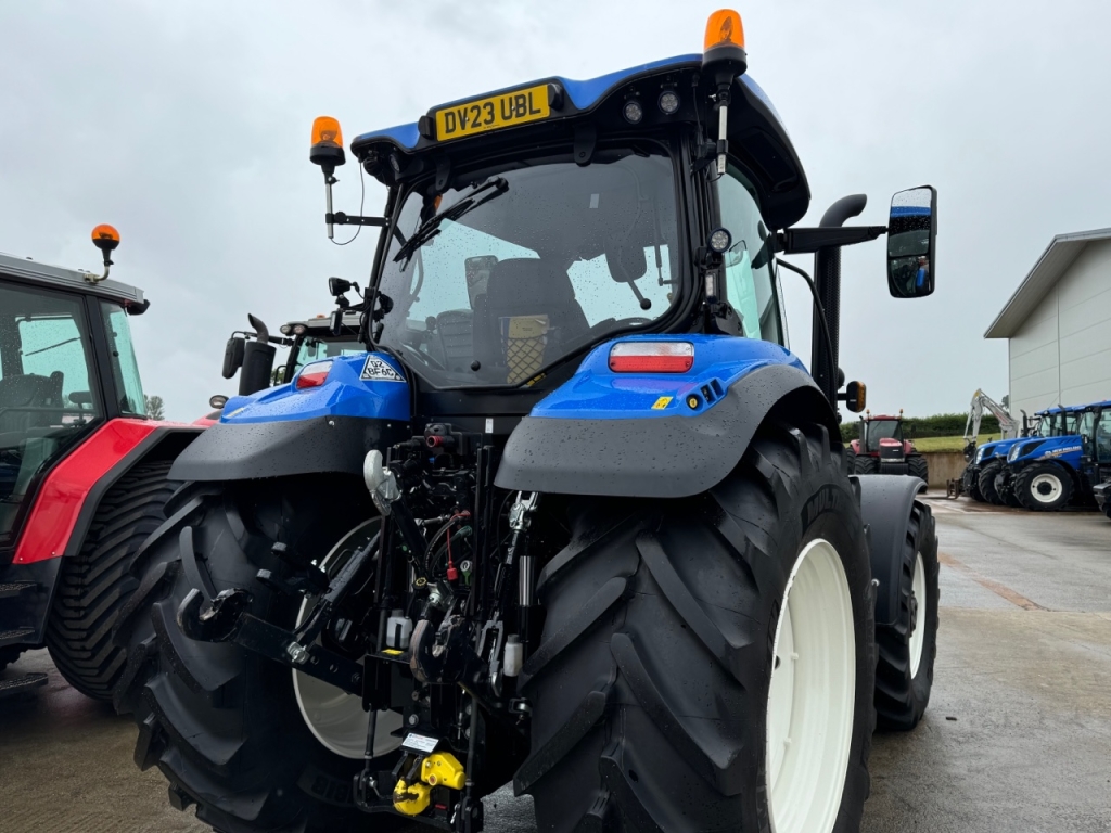 New Holland T6.180