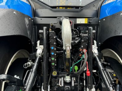 New Holland T6.180