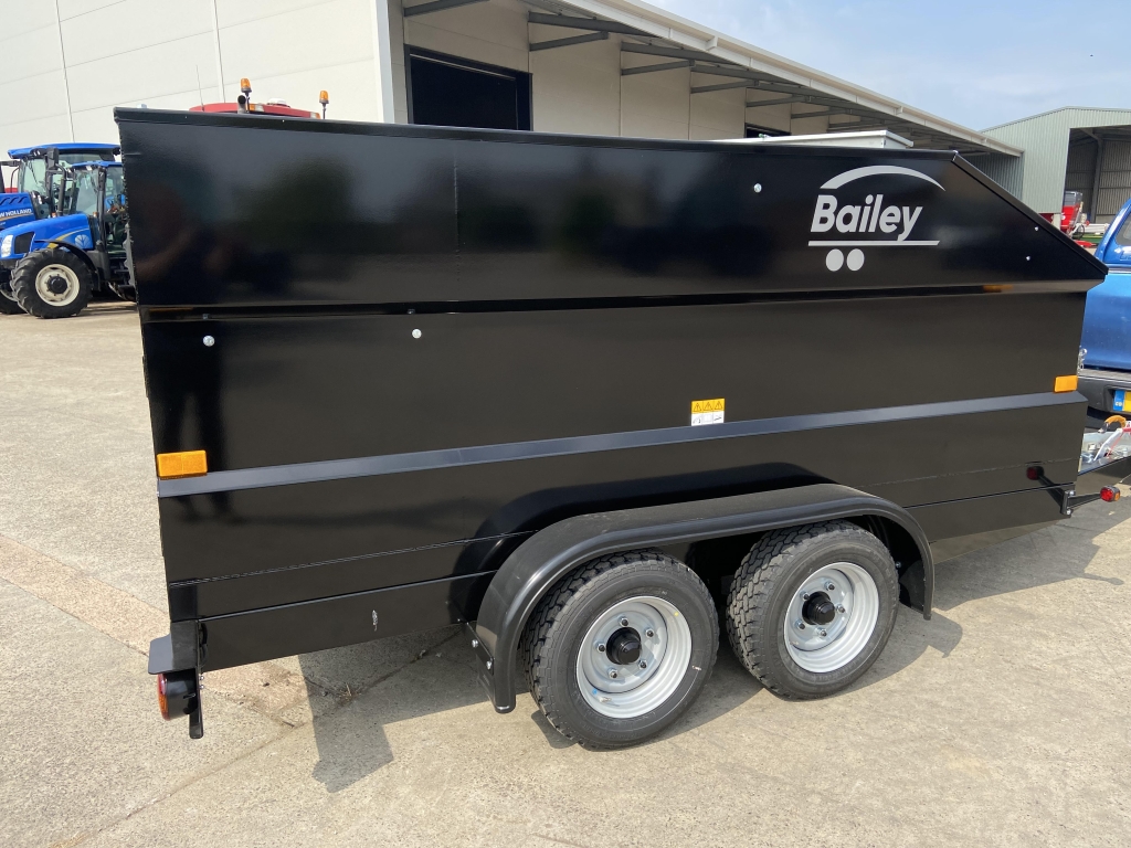 Bailey 2000ltr fuel bowser