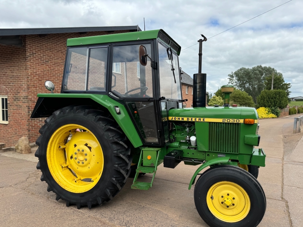 John Deere 2030