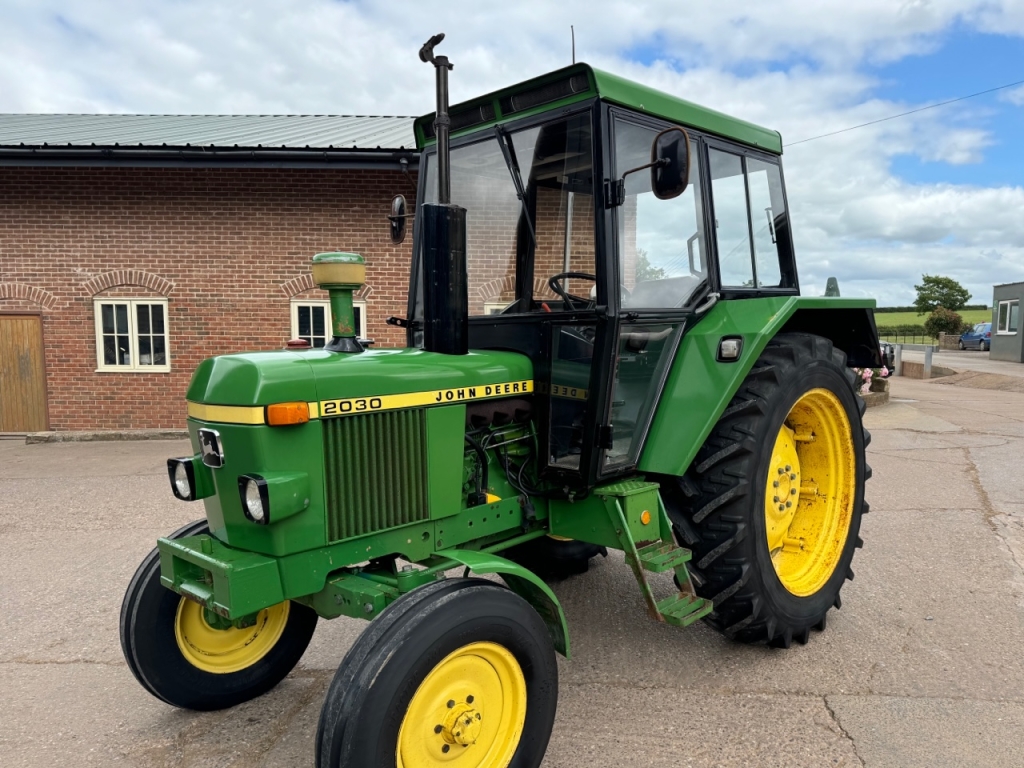John Deere 2030