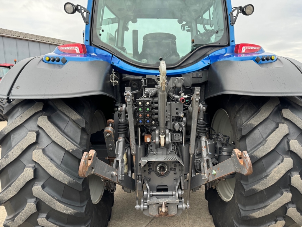 Valtra N174 Active