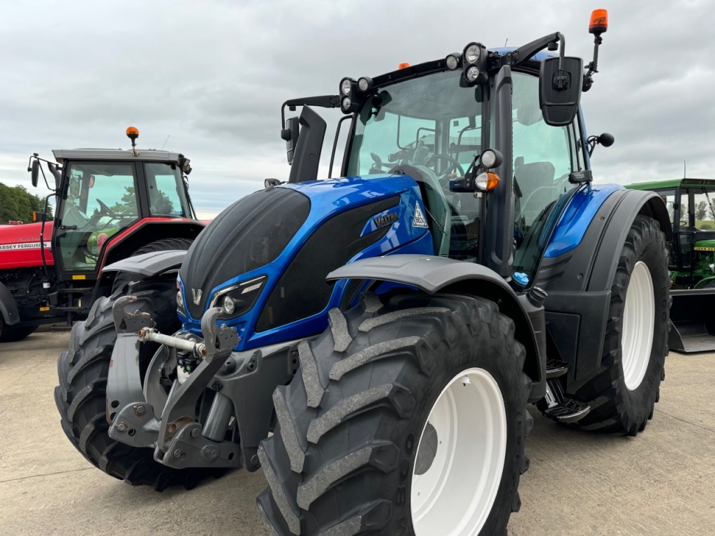 Valtra N174 Active