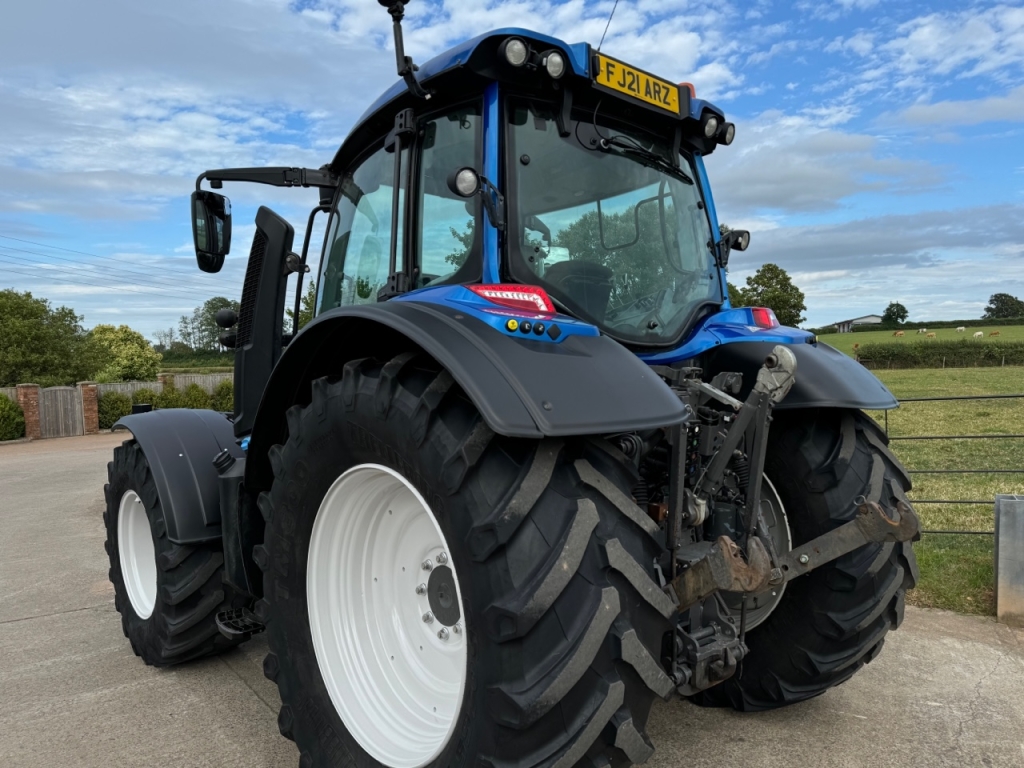 Valtra N174 Active