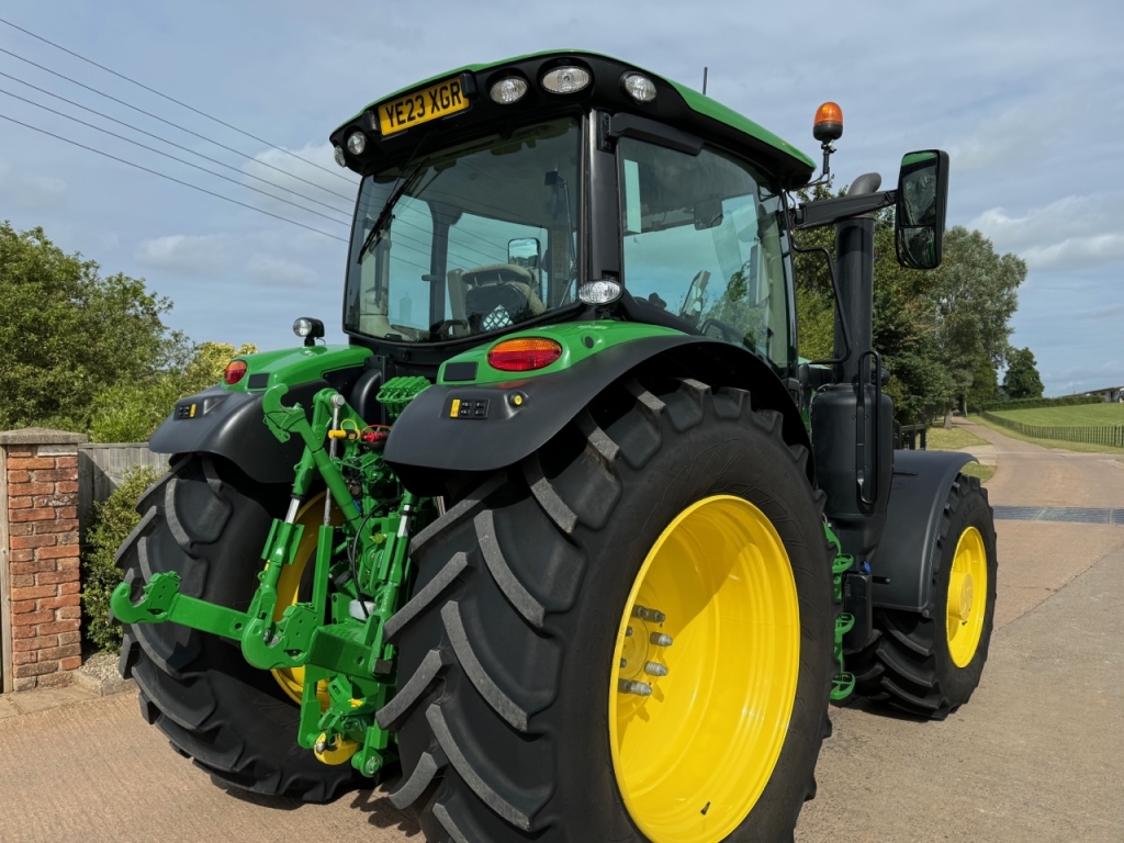 John Deere 6R 185