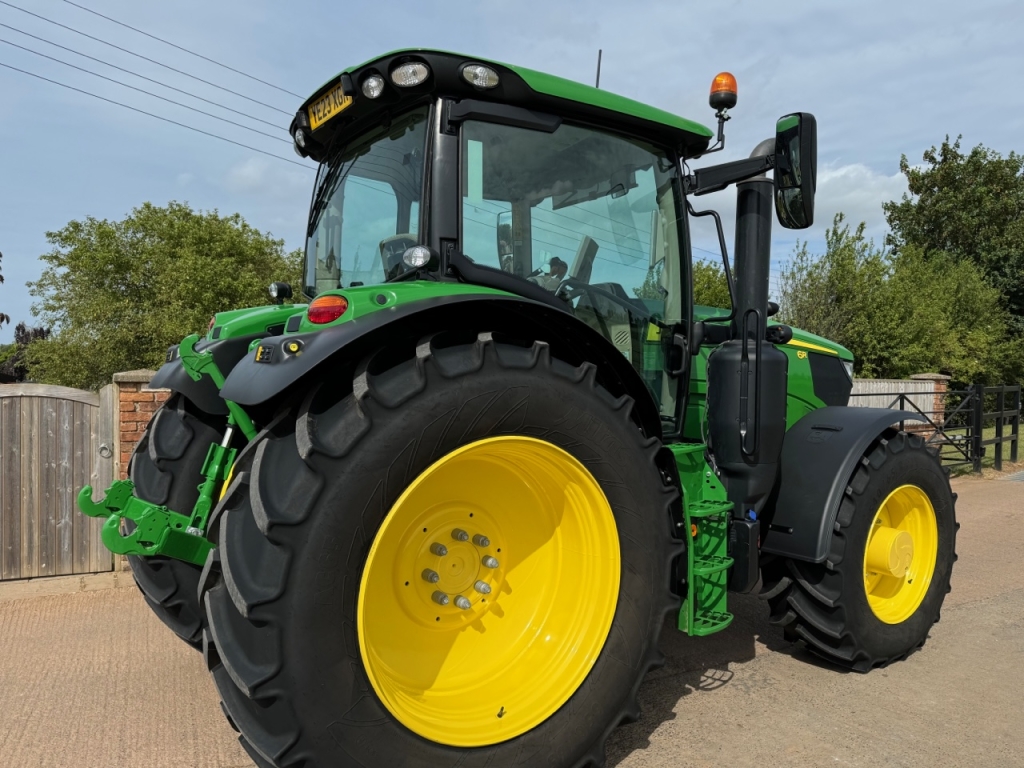 John Deere 6R 185