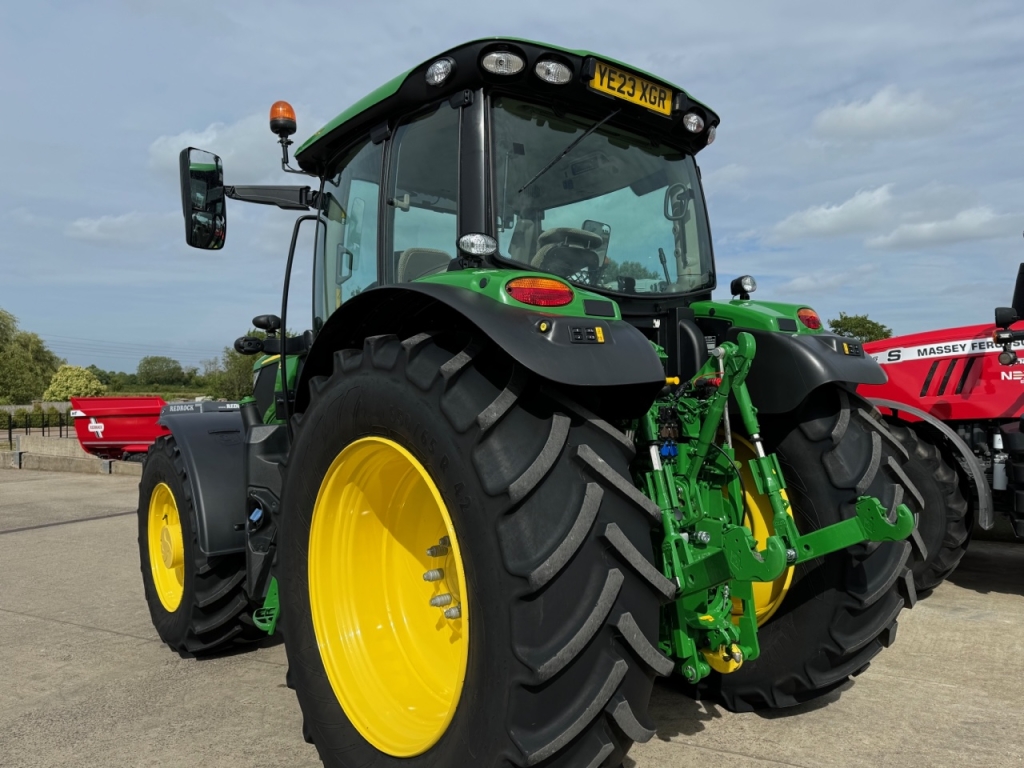 John Deere 6R 185