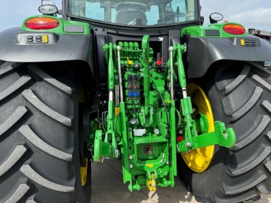 John Deere 6R 185