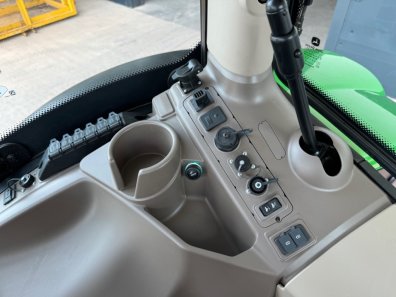 John Deere 6R 185