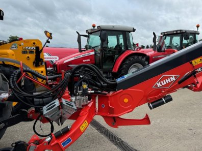 Kuhn Merge Maxx 950