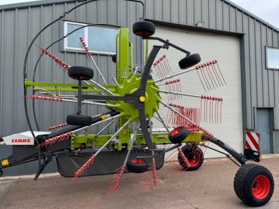 Claas Liner 2900 Business twin rotor rake