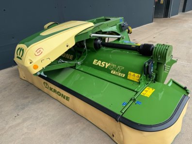 Krone EasyCut R 320 CV + F320 CV mower conditioners