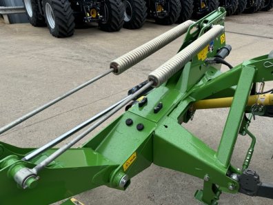 Krone EasyCut R 320 CV + F320 CV mower conditioners