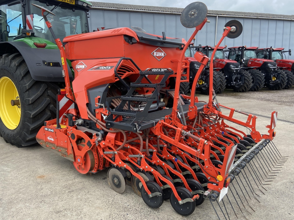 Kuhn Venta 3030 + HR3040 power combination drill