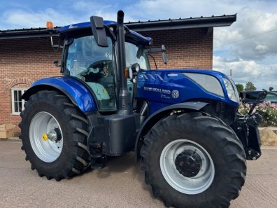 New Holland T7.270