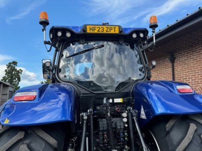 New Holland T7.270