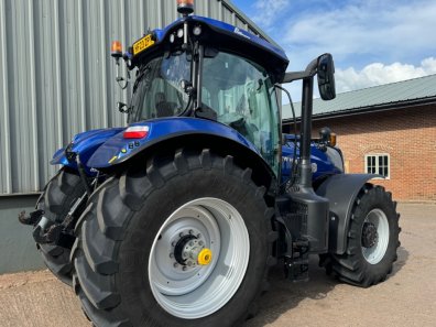 New Holland T7.270