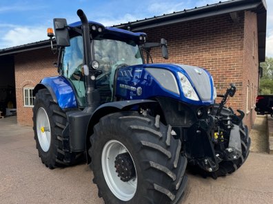 New Holland T7.270