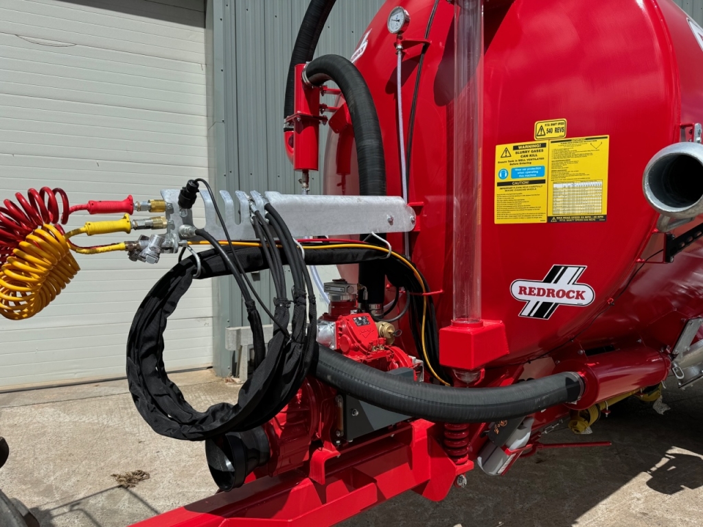 Redrock 3000 Gallon tanker