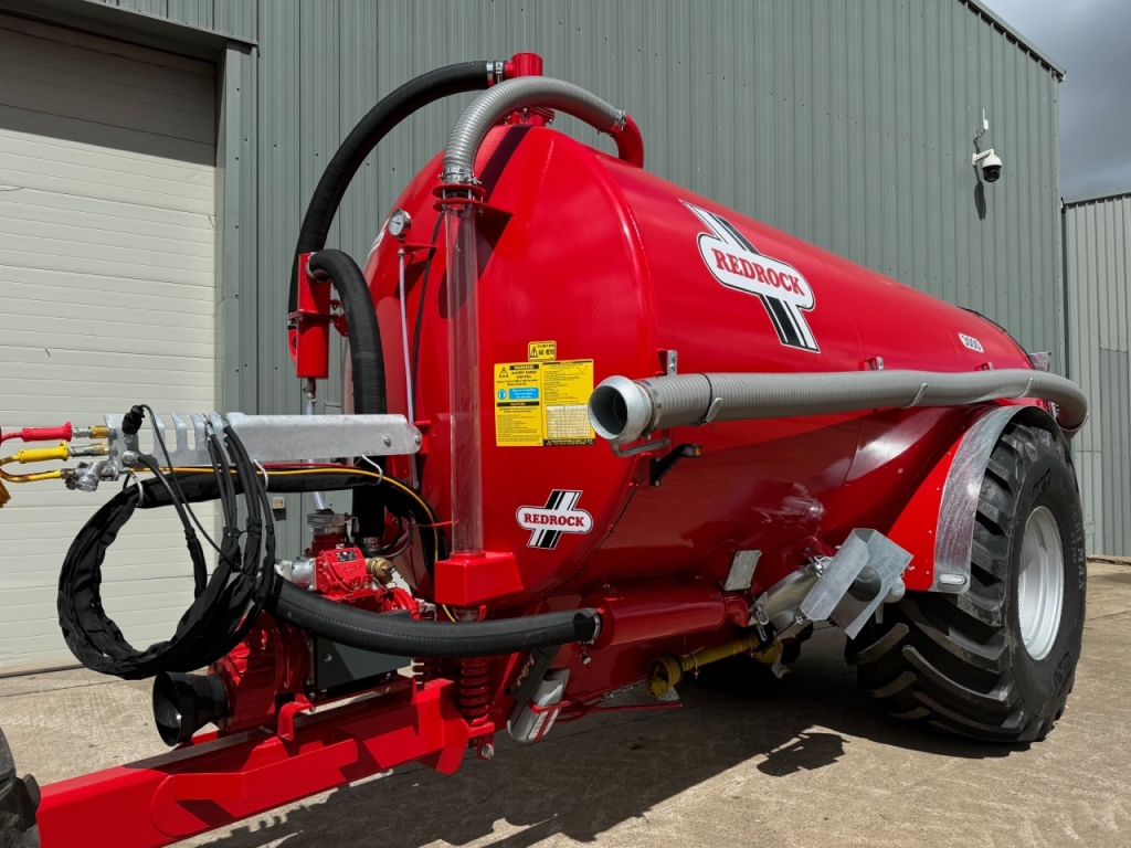 Redrock 3000 Gallon tanker