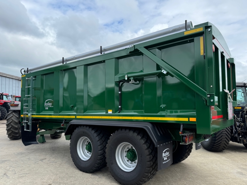 Bailey TB 16 Ton grain trailer