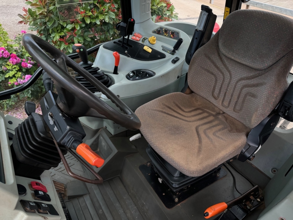 Massey Ferguson 5455