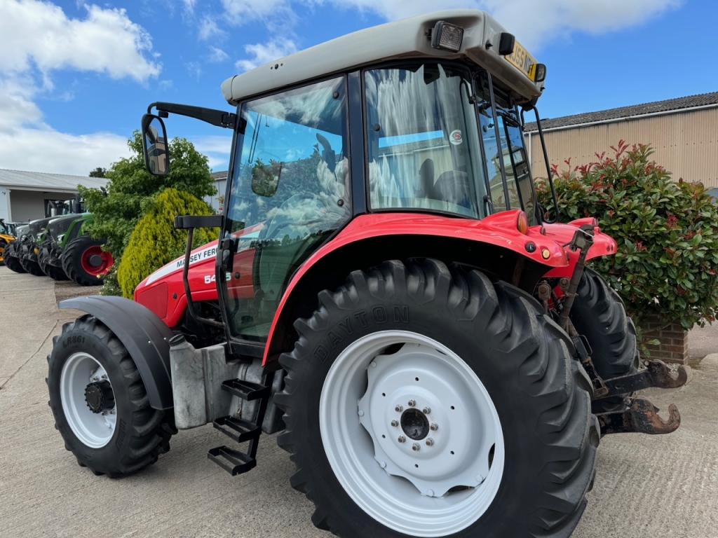 Massey Ferguson 5455