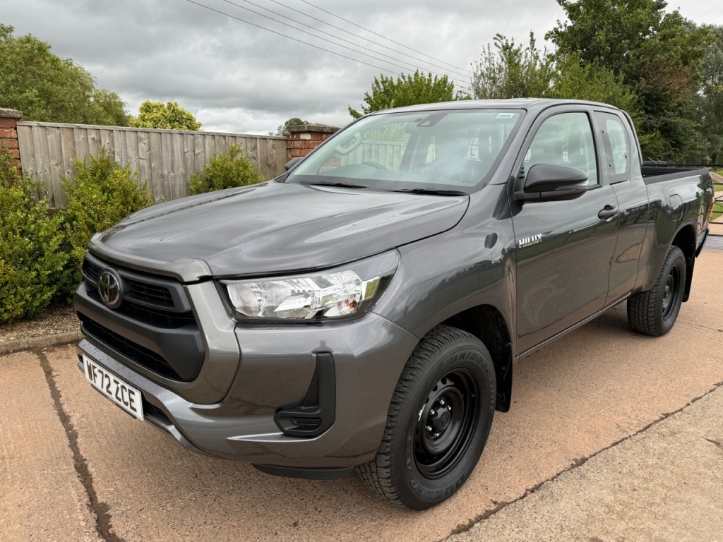 Toyota Hi-Lux Extra cab 2.4 Diesel