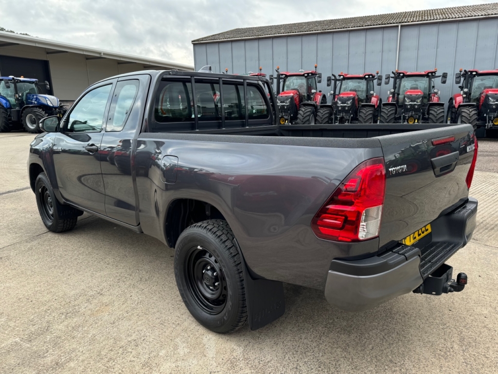 Toyota Hi-Lux Extra cab 2.4 Diesel