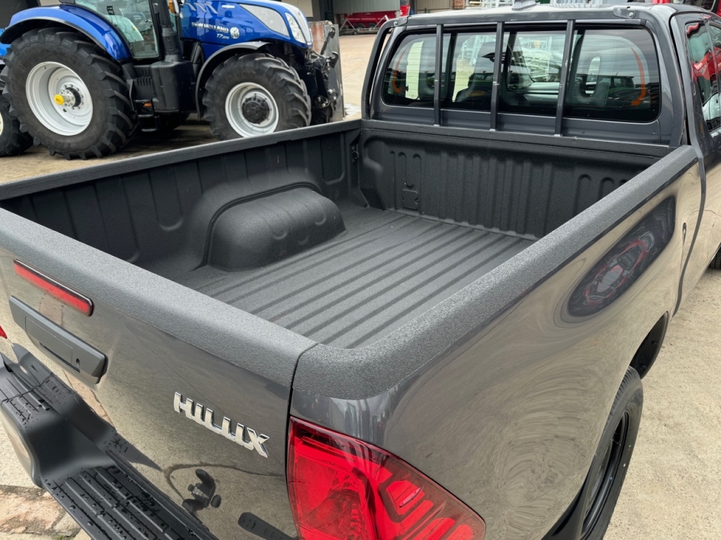 Toyota Hi-Lux Extra cab 2.4 Diesel