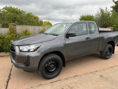 Toyota Hi-Lux Extra cab 2.4 Diesel
