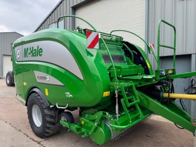 McHale Fusion 4 baler wrapper