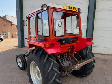 Massey Ferguson 240