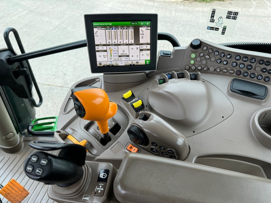 John Deere 6155R