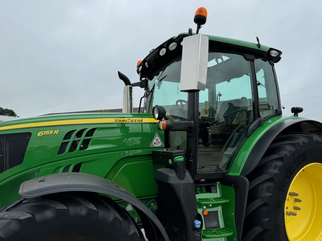 John Deere 6155R