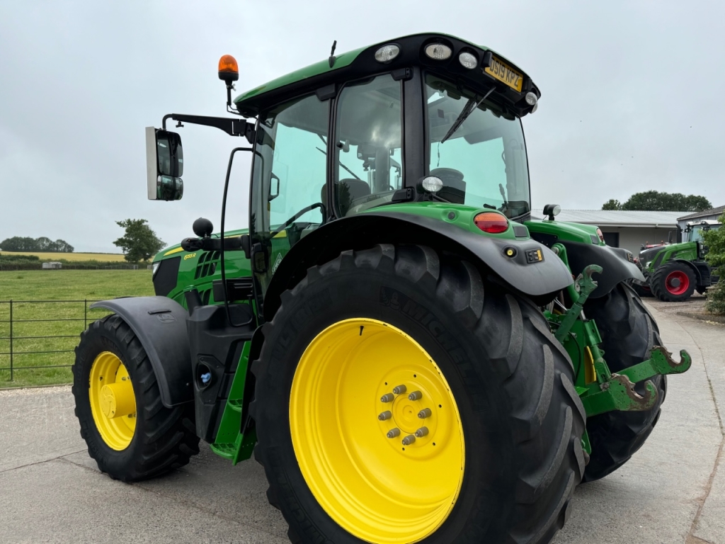 John Deere 6155R