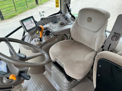 John Deere 6155R