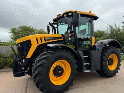 JCB 4220