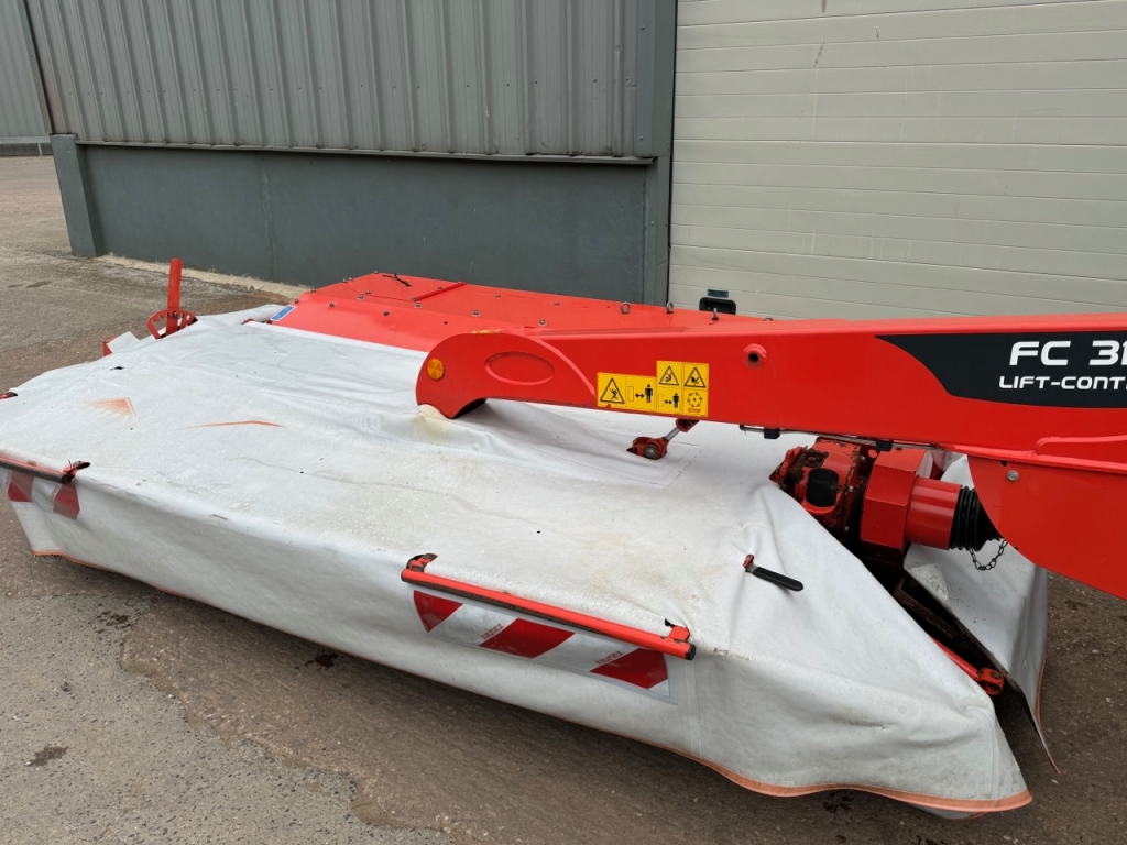 Kuhn FC 314 mower conditioner