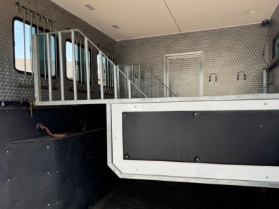 DAF LF 7.5 Ton horse lorry