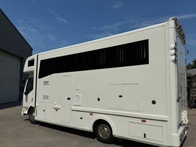 DAF LF 7.5 Ton horse lorry