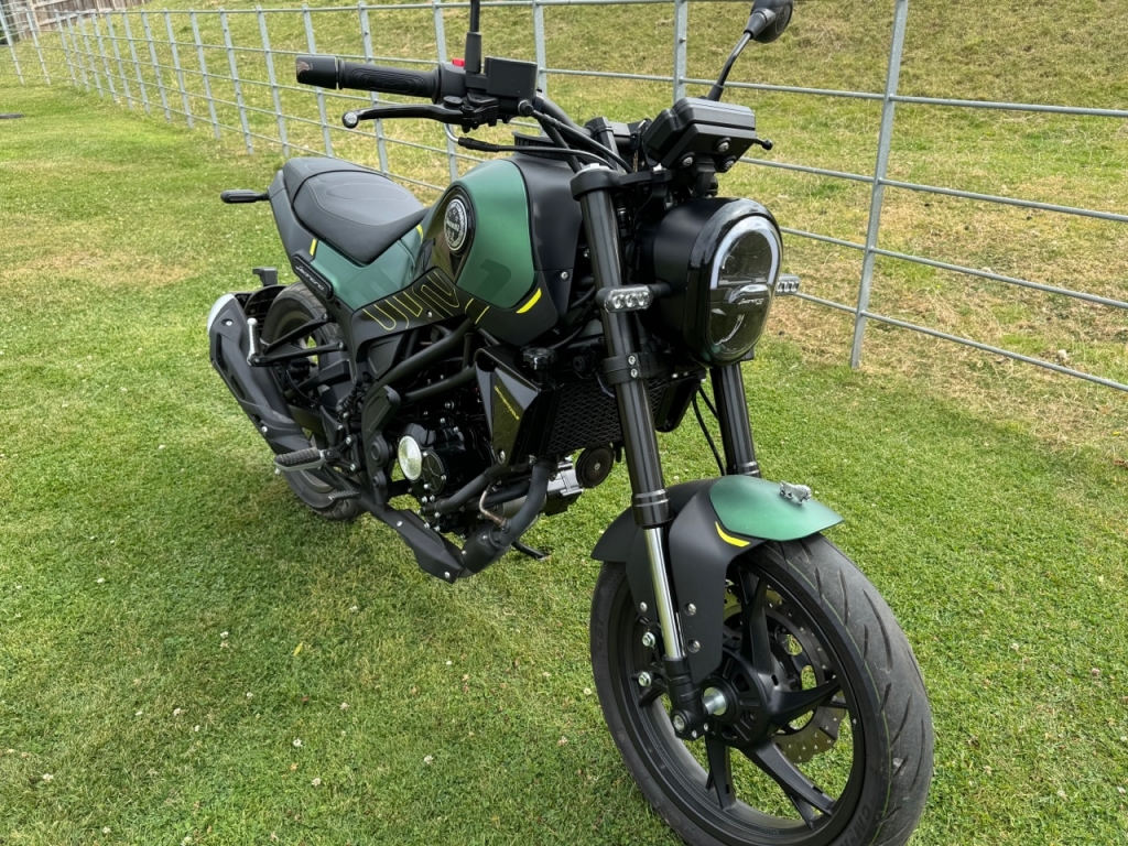 Benelli 125 Leoncino