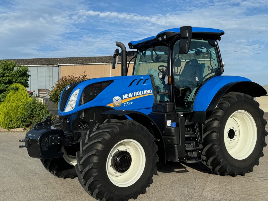 New Holland T7.210