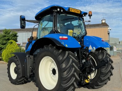 New Holland T7.210