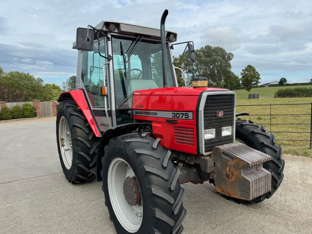 Massey Ferguson 3075