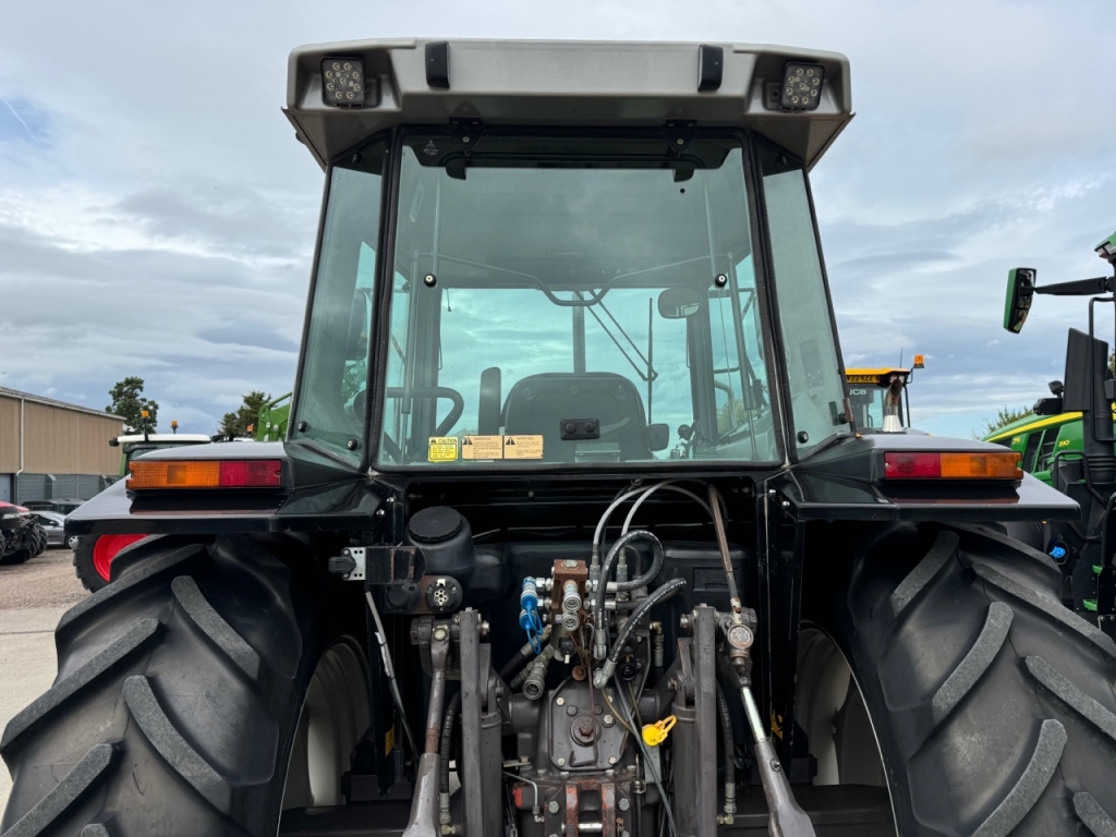 Massey Ferguson 3075